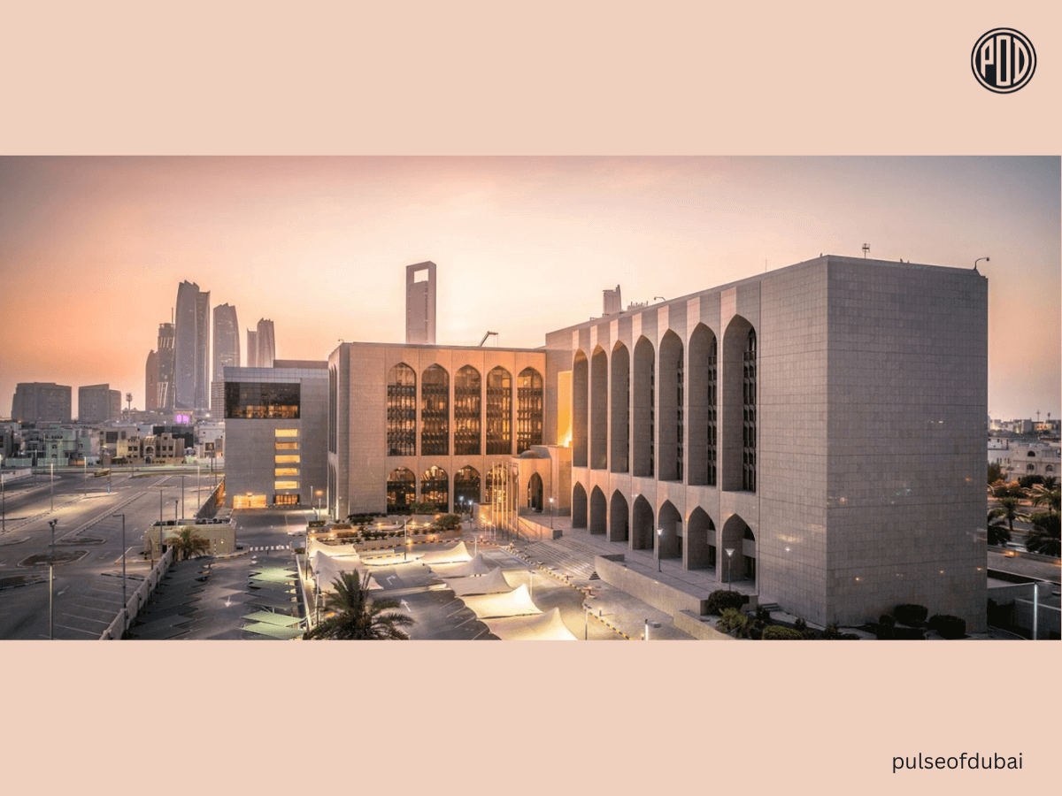 UAE Central Bank Holds Interest Rates Steady Amid Global Uncertainty