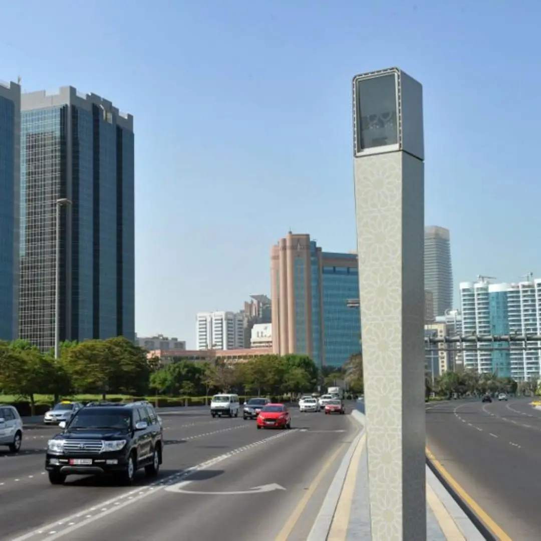 Abu Dhabi incentivizes early traffic fine payments with reduced rates and offers installment plans for easier settlement