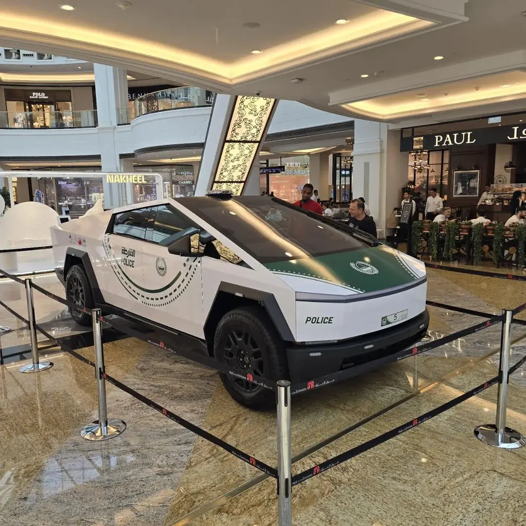 Join us at Dubai Mall’s Ice Rink for a 4-day event with Tesla Cybertruck: June 18-21, 10 AM-10 PM!