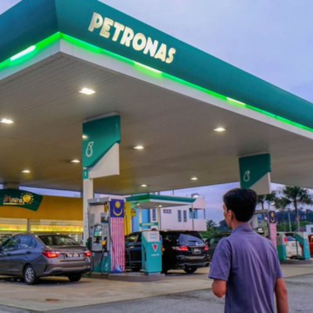 Petronas Plunges into Abu Dhabi: A Game-Changer for Energy Collaboration!