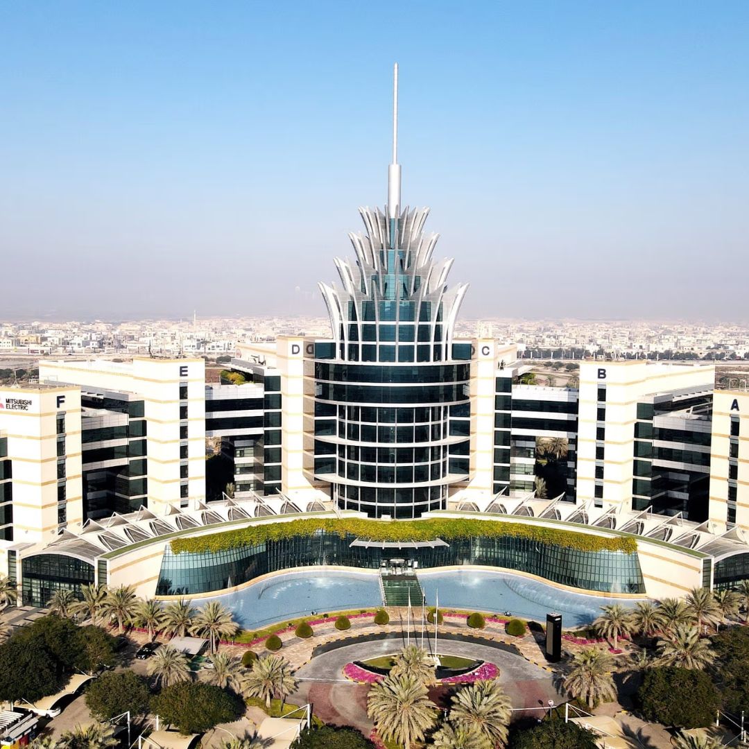 Dubai Silicon Oasis: The Unstoppable Force Crowned Middle East Free Zone of the Year for Innovation Zones!