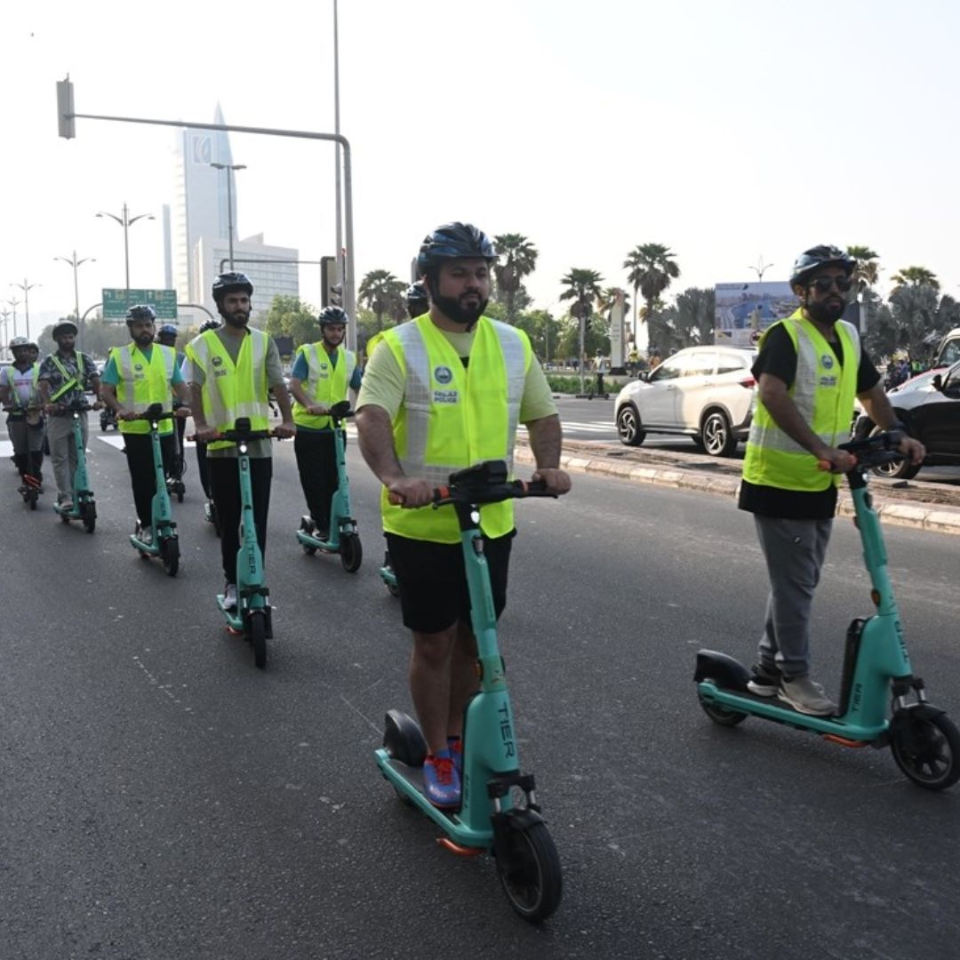 Scootercade Spectacle: Dubai’s E-Scooter Riders Get Revved Up for Safety!